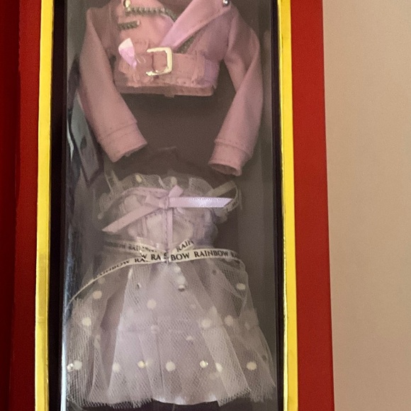 Rainbow Purple Fashion Doll with Outfit - Picture 4 of 6